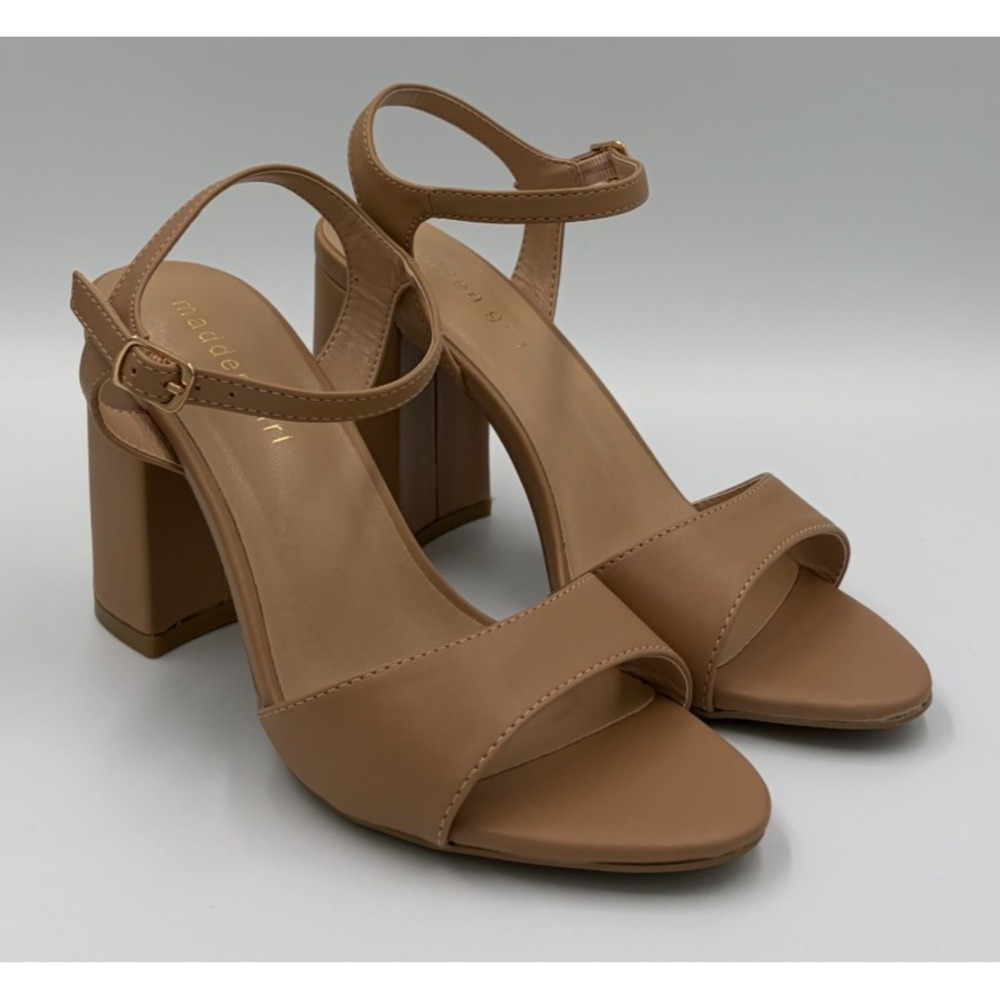 Madden Girl Womens 7M Nude Beige Block Heel Ankle Strap Sandals TORYYITORY01J1